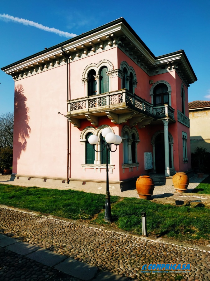 Villa MONTAGNANA vendita  Montagnana  Compricasa Agenzia Immobiliare